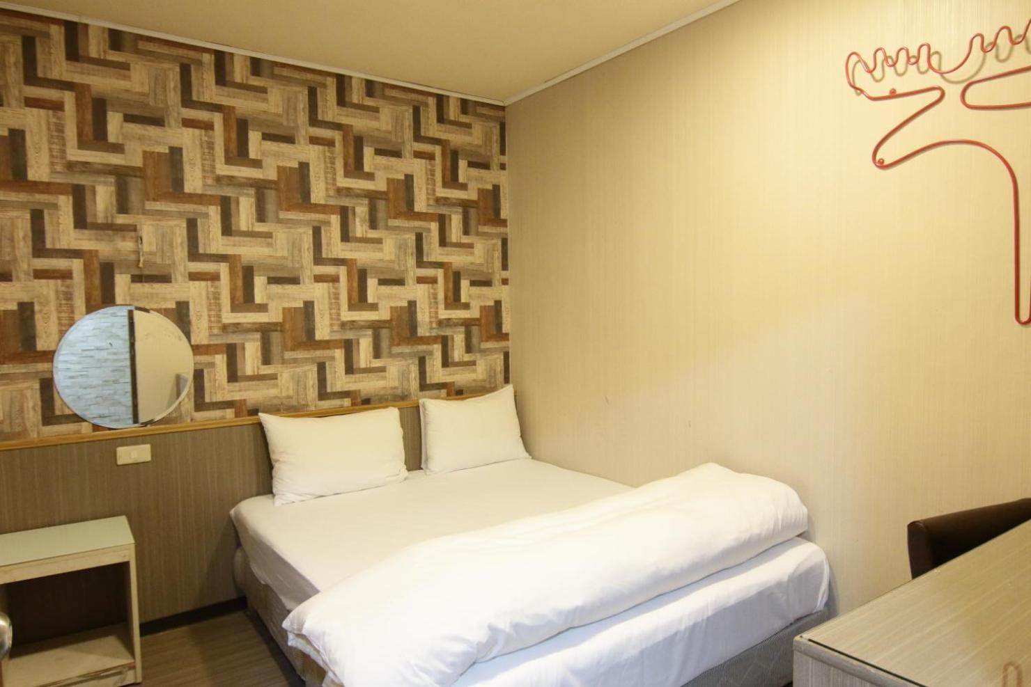 Baoshan Hotel Zhongli Buitenkant foto